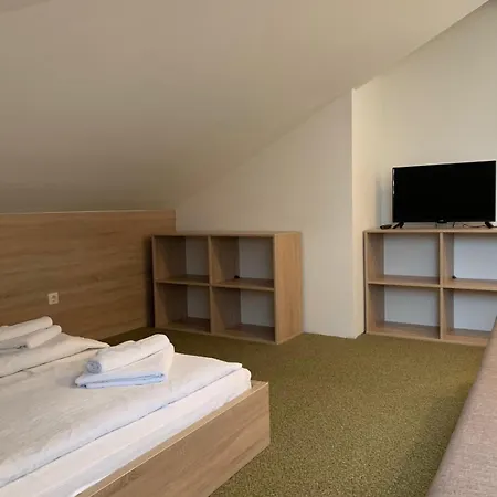 Bella יהורינה